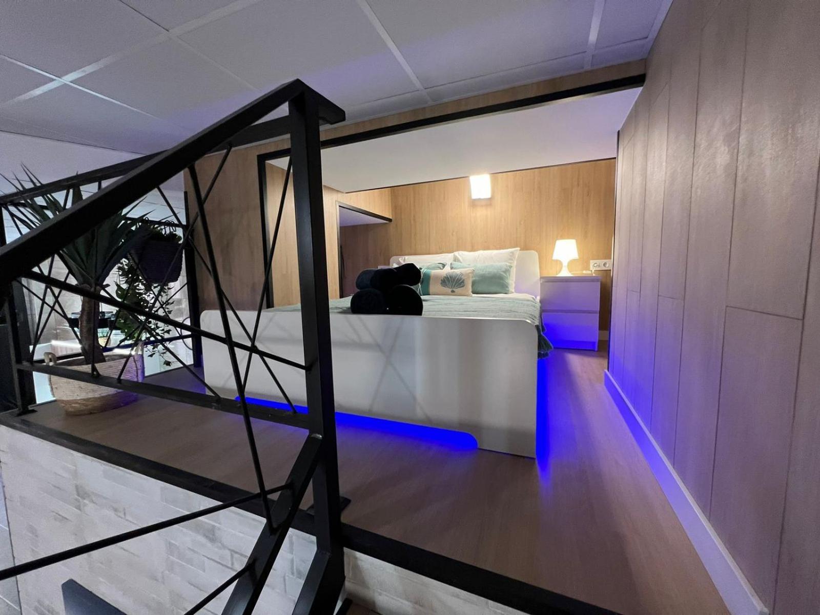 Carcaixent 24 Aparthotel - Valencia — Photos 3
